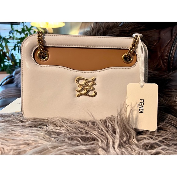 Fendi Handbags - FENDI
Karligraphy Glacier Calf Pocket Shoulder Bag